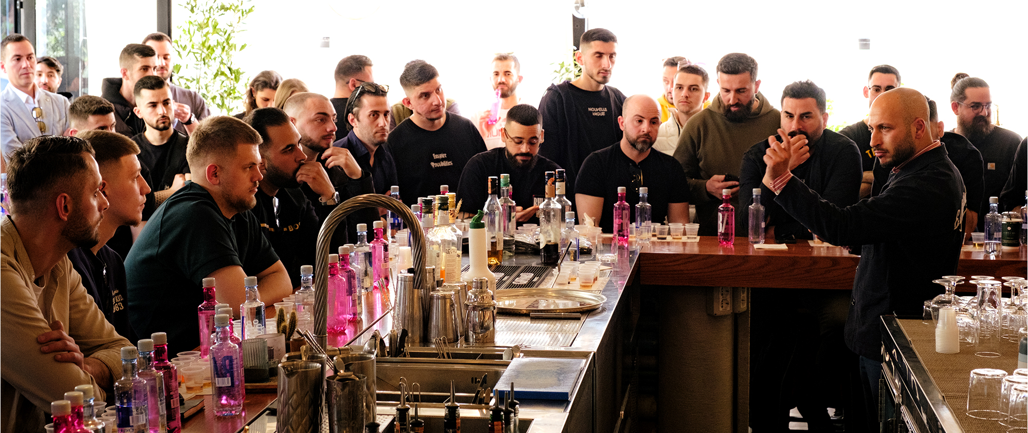 Produkte_Slide 1920x810 pixel_Hyrje_ADD_17_AP_SP